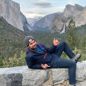 Meet your Posher, Johnny